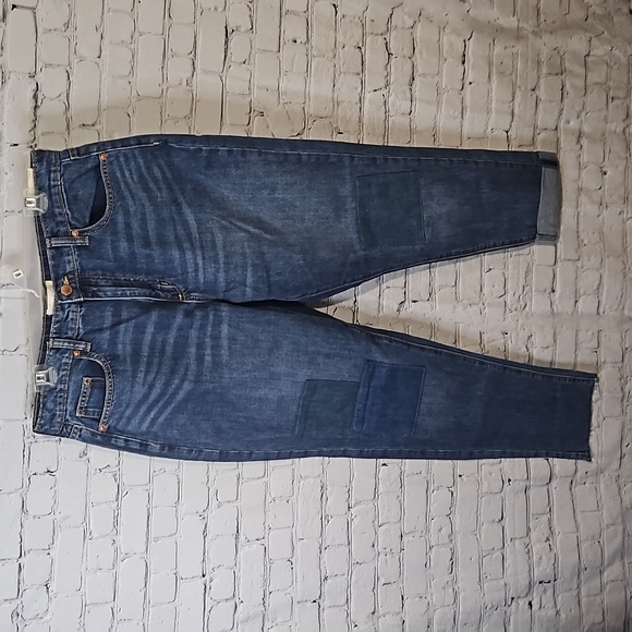 Universal Thread Denim - Boyfriend fit patch work jeans